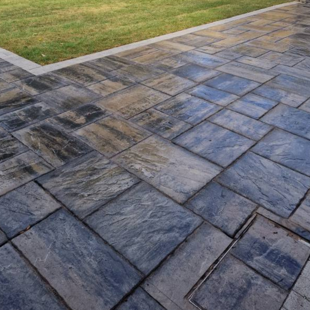 Professional Concrete Paving by Rhyl driveway company
